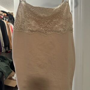 Elegant Cream Lace Chemise